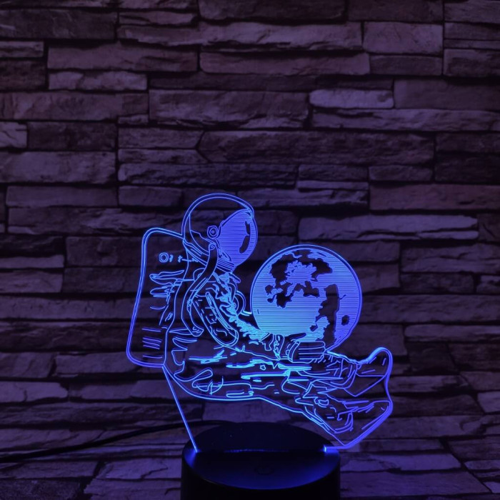 Asztronauta 7 színű  3D led lámpa