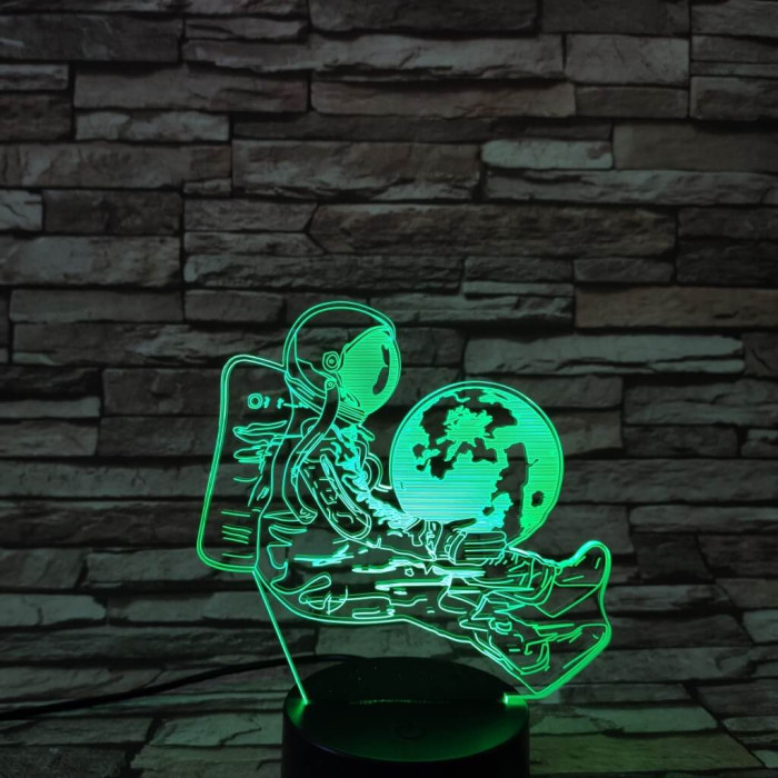 Asztronauta 7 színű  3D led lámpa