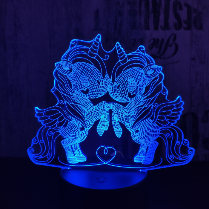 Két kicsi egyszarvú 7 színű  3D led lámpa