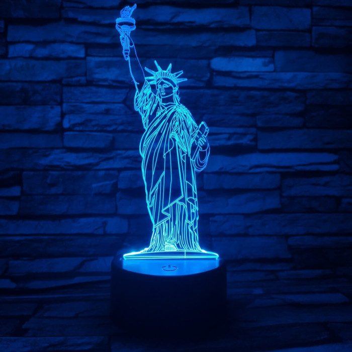 Szabadság-szobor 7 színű 3D led lámpa