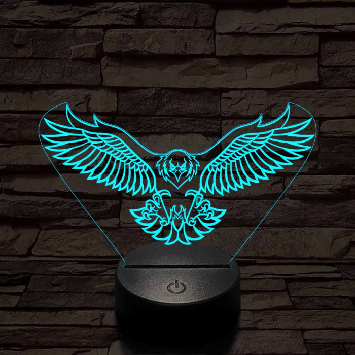 Leszálló sas szemből 7 színű 3D led lámpa