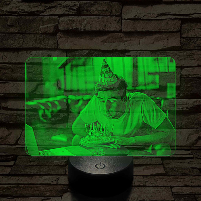 Kedves születésnapi ajándék nőknek és férfiaknak 7 színű 3D led lámpa