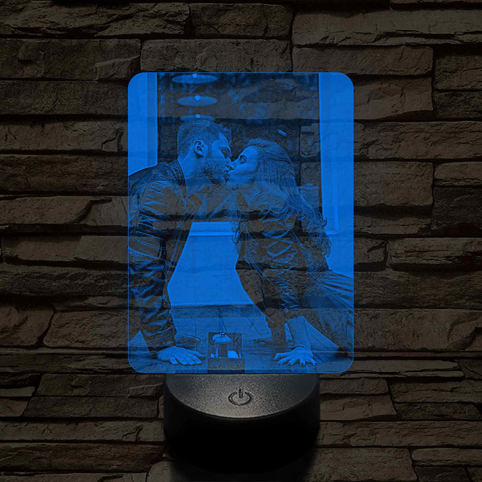 Valentin-napi ajándék nőknek és férfiaknak 7 színű 3D led lámpa