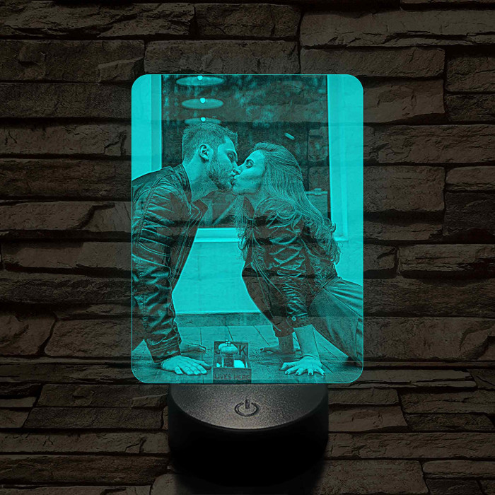 Valentin-napi ajándék nőknek és férfiaknak 7 színű 3D led lámpa