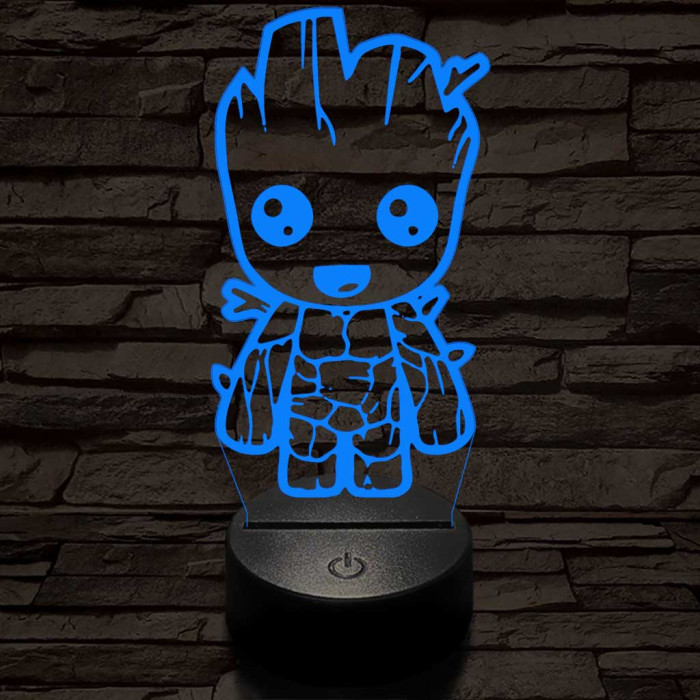 Bosszúállók Groot 7 színű 3D led lámpa