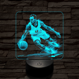 Kosárlabdás akcióban 7 színű valósághű 3D led lámpa