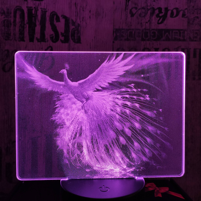 Páva 7 színű valósághű 3D led lámpa