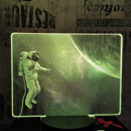 Asztronauta 7 színű valósághű 3D led lámpa