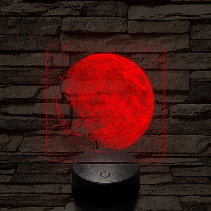 A Hold teljes pompájában 7 színű valósághű 3D led lámpa